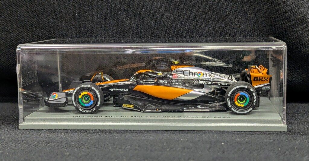 夏のセール！ Spark model 1 43 McLaren MCL60 No.4 McLaren 2nd British GP 2025 Lando Norris 特異な