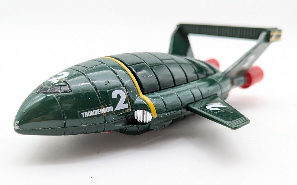 新品　バンダイ DX サンダーバード2号 Amazon | TAMASHII NATIONS サンダーバード DXサンダーバード2号
