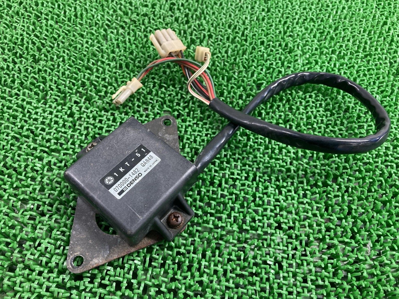 TZR250 イグナイター ヤマハ 純正 バイク 部品 CDI 割れ欠け無し 機能 