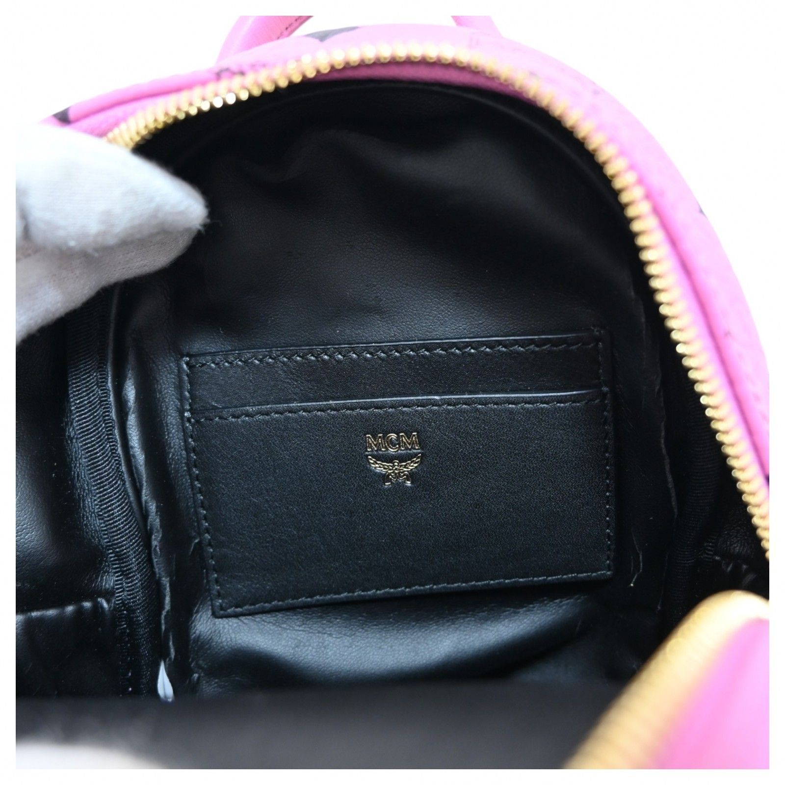 MCM バックパック ピンク×スタッズ Aランク mc6535cc - メルカリ
