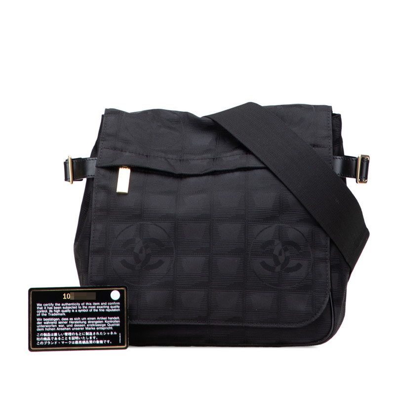 CHANEL トラベルライン　メッセンジャーバッグ CHANEL - CHANEL シャネル ニュートラベルライン メッセンジャー