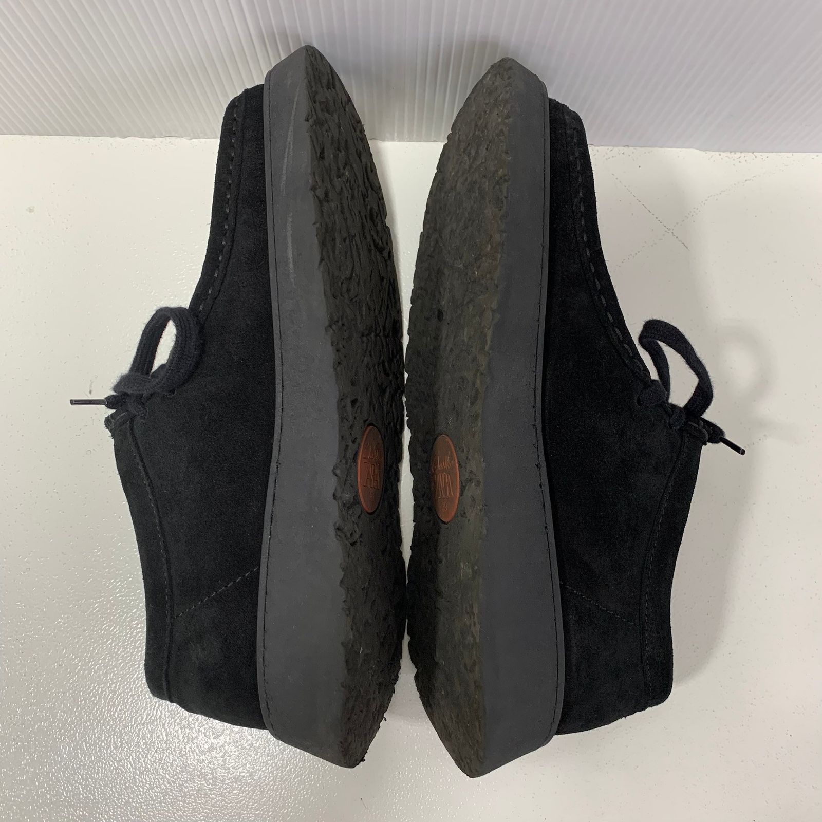 ザラ ZARA クラークス Clarks コラボ ワラビー メンズ靴 モカシン