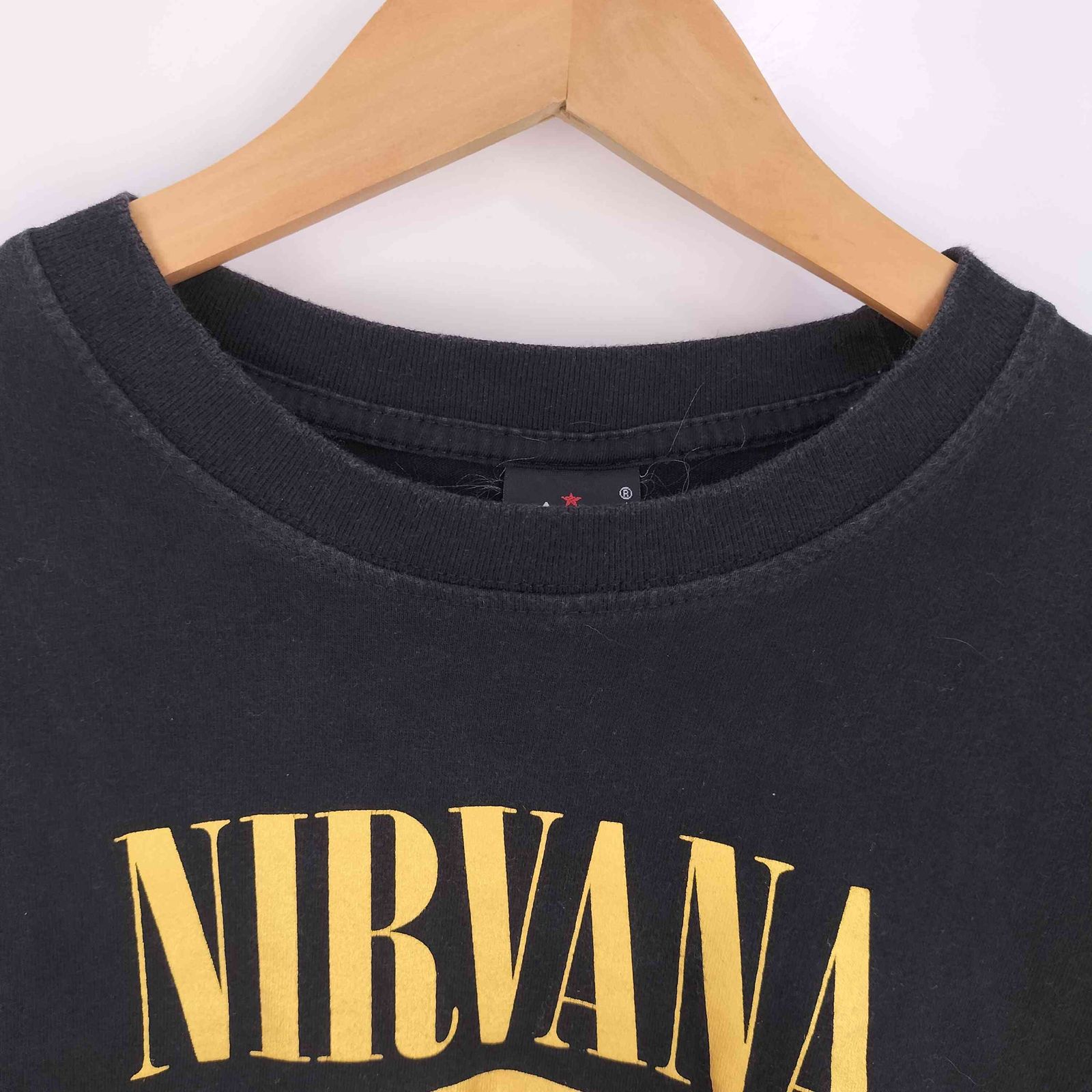 USED古着(ユーズドフルギ) 70S 両面プリントTシャツ レディース 表記無  中古 古着 1026 USED古着(ユーズドフルギ) 70S 両面プリントTシャツ レディース