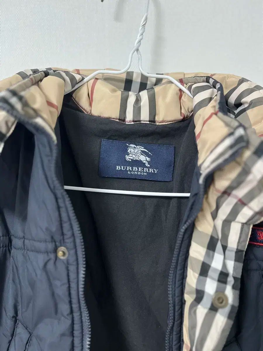 楽天市場】バーバリー ダウンジャケット（キッズファッション｜キッズ