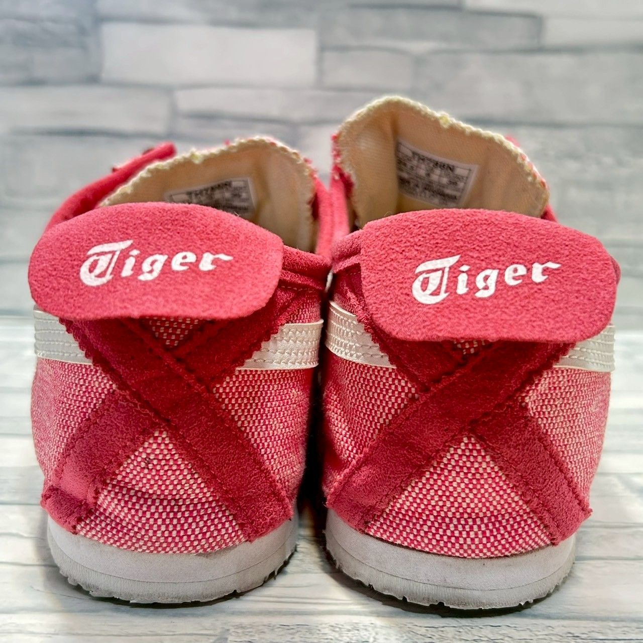 美品】Onitsuka Tiger MEXICO 66 SLIP-ON ピンク 24.5㎝ - メルカリ