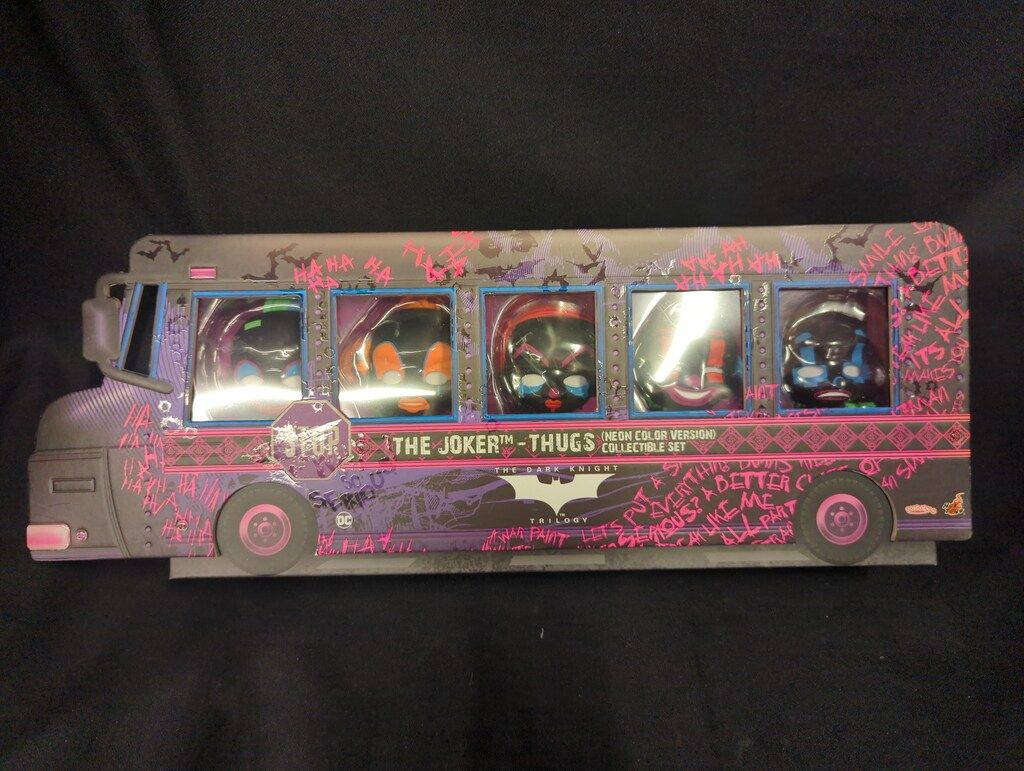 HOTTOYS COSBABY S COLLECTIBLE SET THE JOKERS THUGS NEON COLOR VERSION COSB891