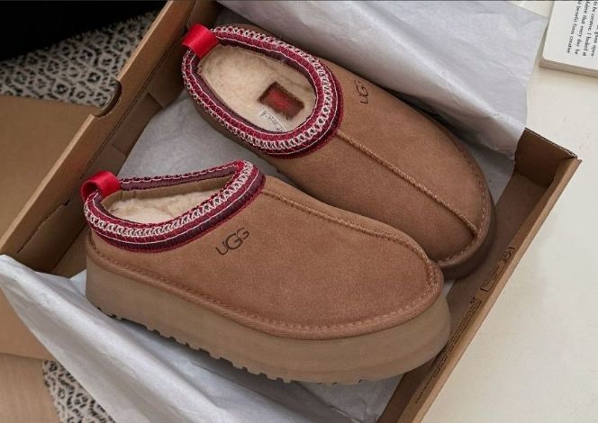 全新品 UGG / アグ : レディース W TAZZ 1122553 タズ レディース スリッポン サンダル 厚底 chestnut チェスナット  - メルカリ