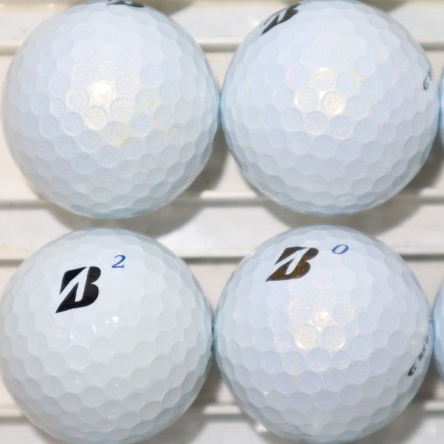 Aランク 25個 2024年モデル TOURB XS ホワイト ブリヂストン ツアーb xs 良品 ロストボール 送料無料 Aランク 25個 2024年モデル TOURB XS ホワイト ブリヂストン
