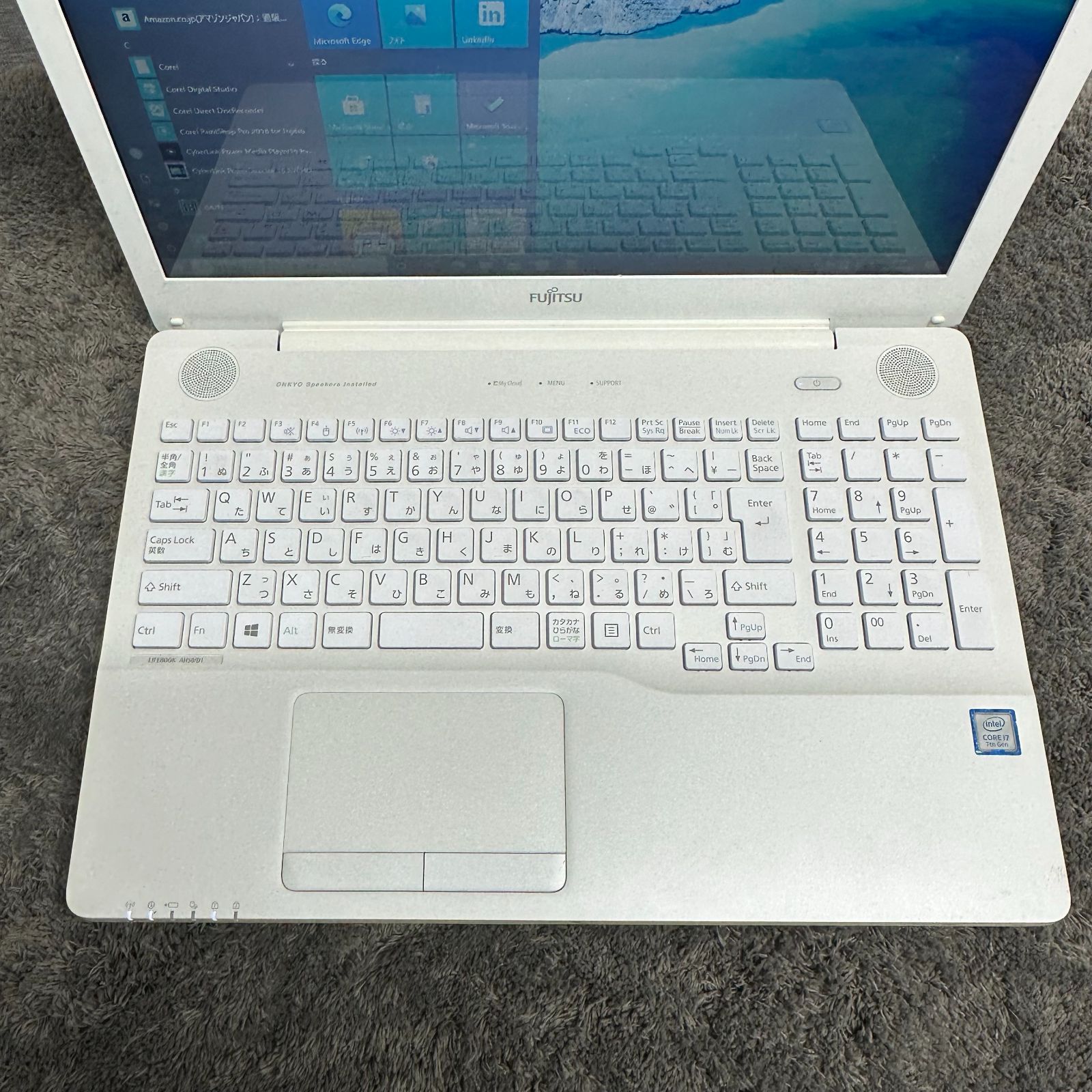 1ヶ月保証】② FUJITSU LIFEBOOK AH50/D1 i7 7700HQ メモリ4GB HDD