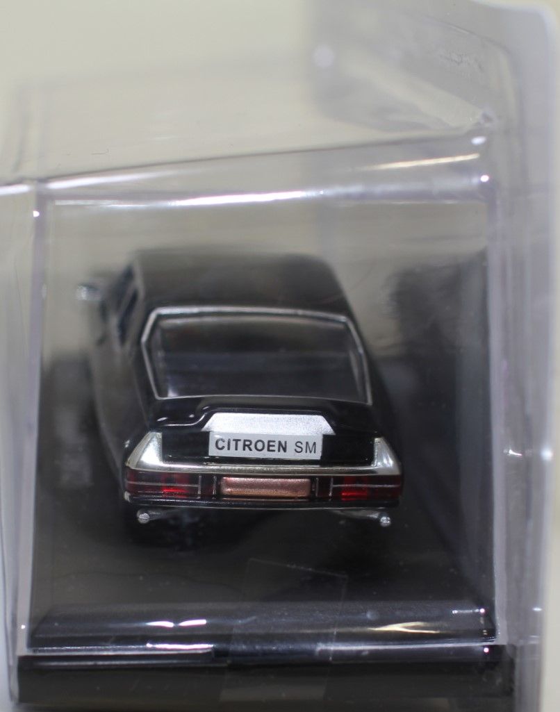 USED 未開封台座破損 1/43 アシェット 国産名車コレクション