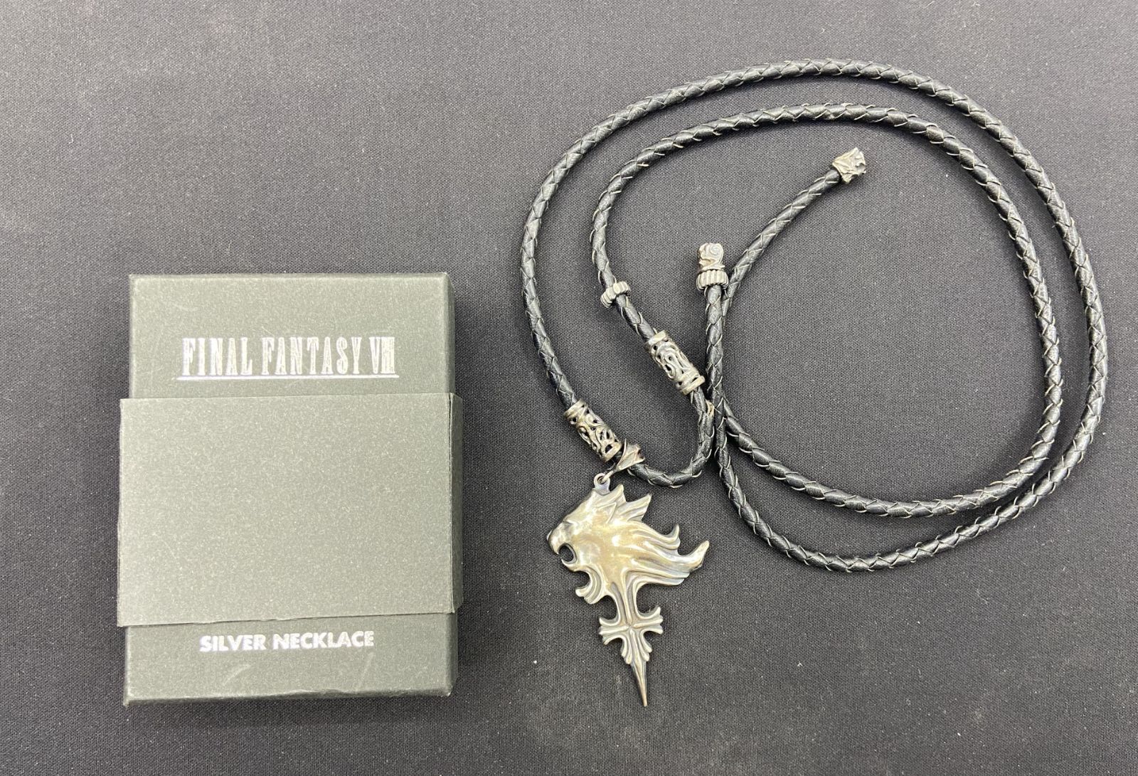 【希少美品】FF8 シルバー 925 ネックレス (スリーピングライオンハート) FF8 スリーピング ライオンハート シルバー ネックレス スコール
