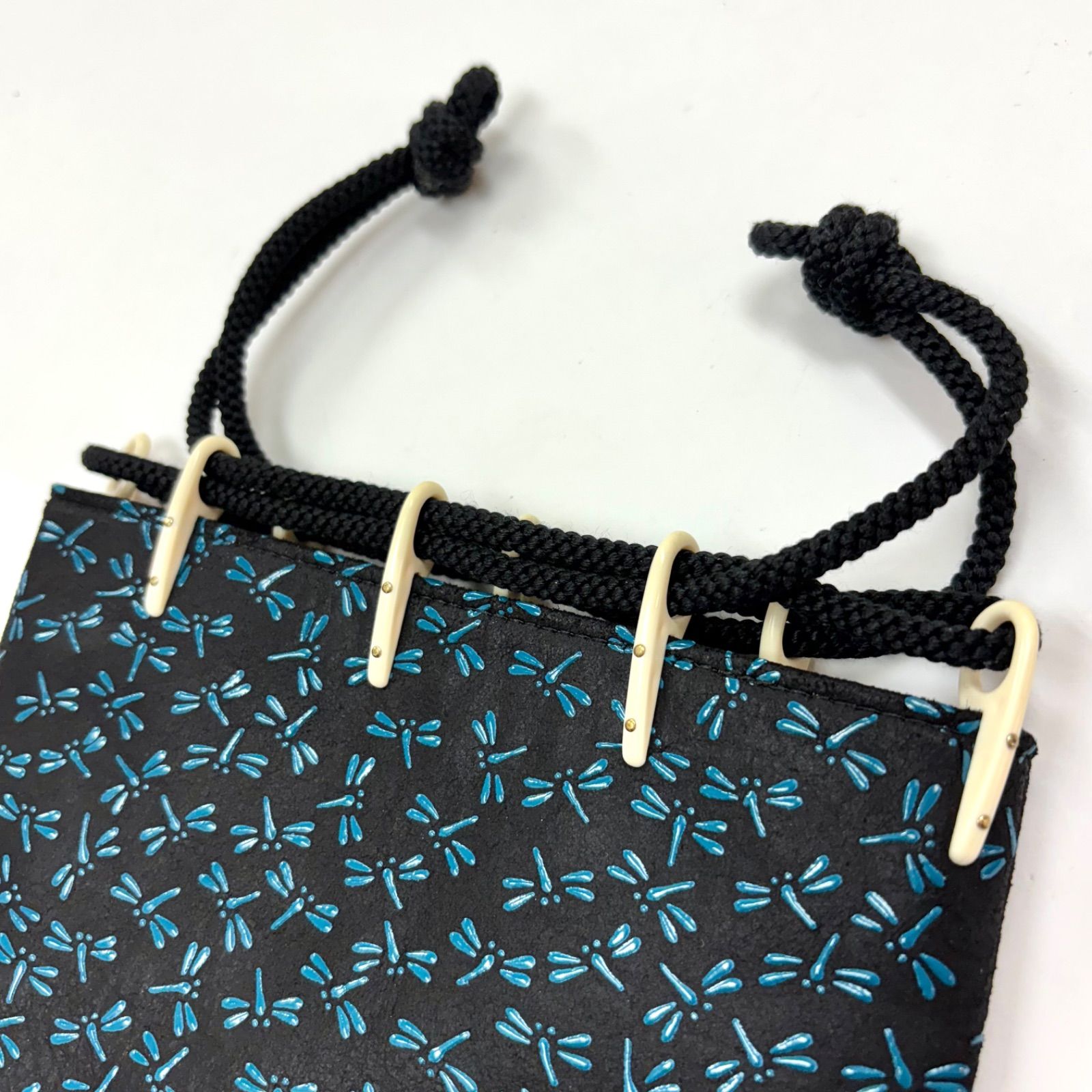 未使用・極美品⭐️印傳合切袋】 黒/青 トンボ柄 ブルーバージョン 