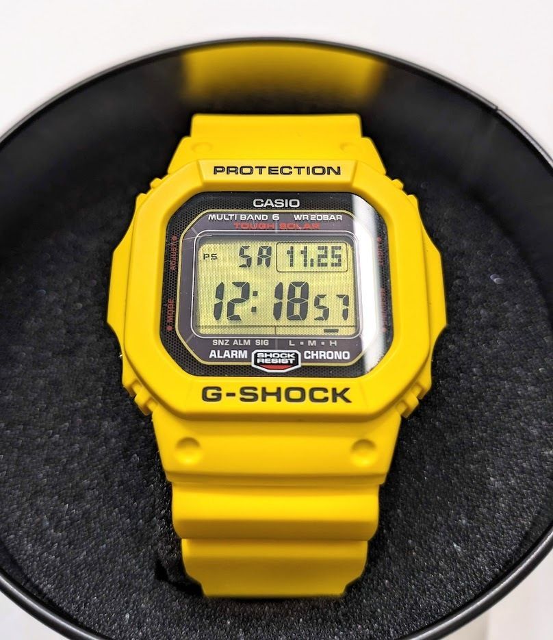 美品 30周年記念限定モデル CASIO カシオ G-SHOCK デジタル