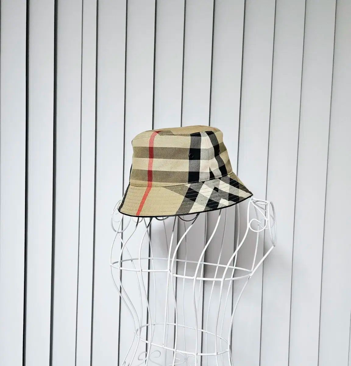 Bubbery BURBERRY バーバリー バケットハット 8050065 L サイズ