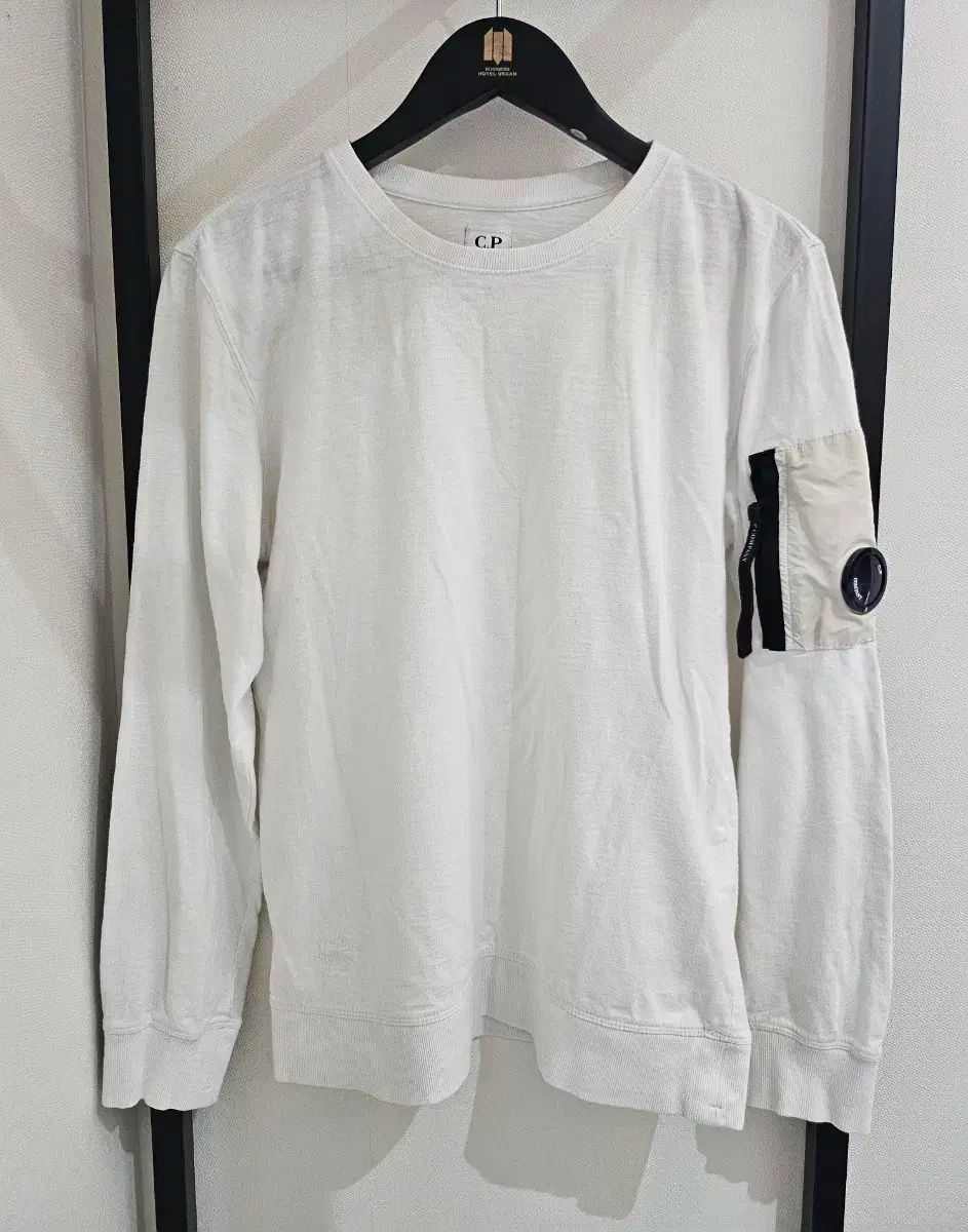 CP カンパニー レンズ ロング スリーブ パーカー