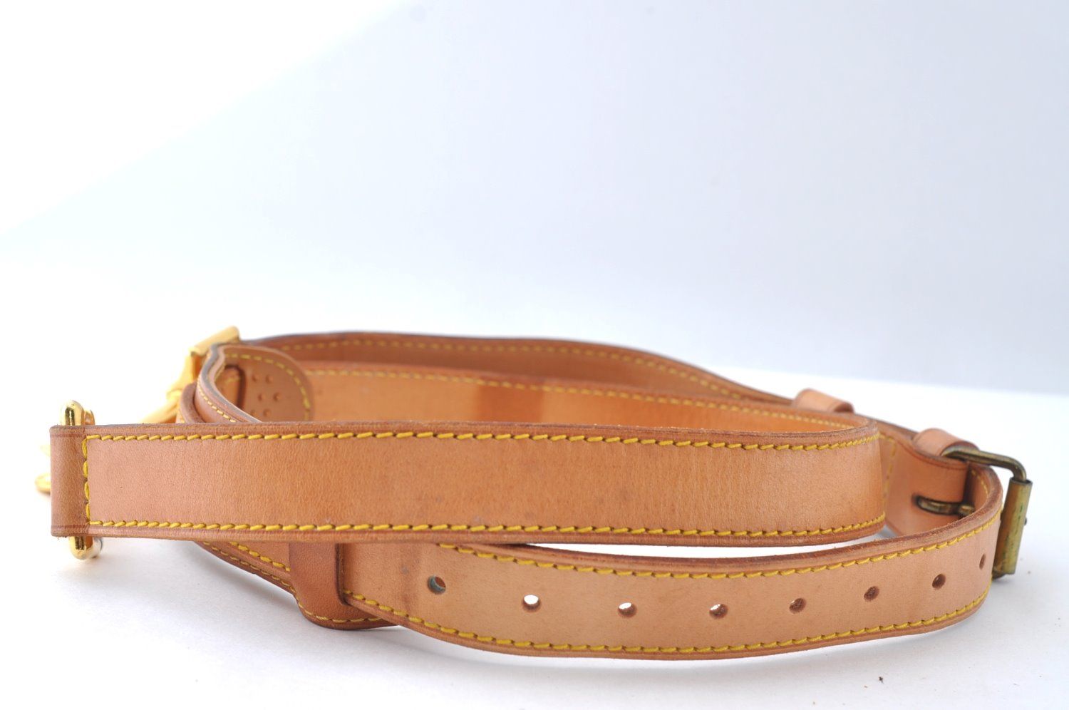 LOUIS VUITTON ルイヴィトン レザー ショルダーストラップ ベージュ