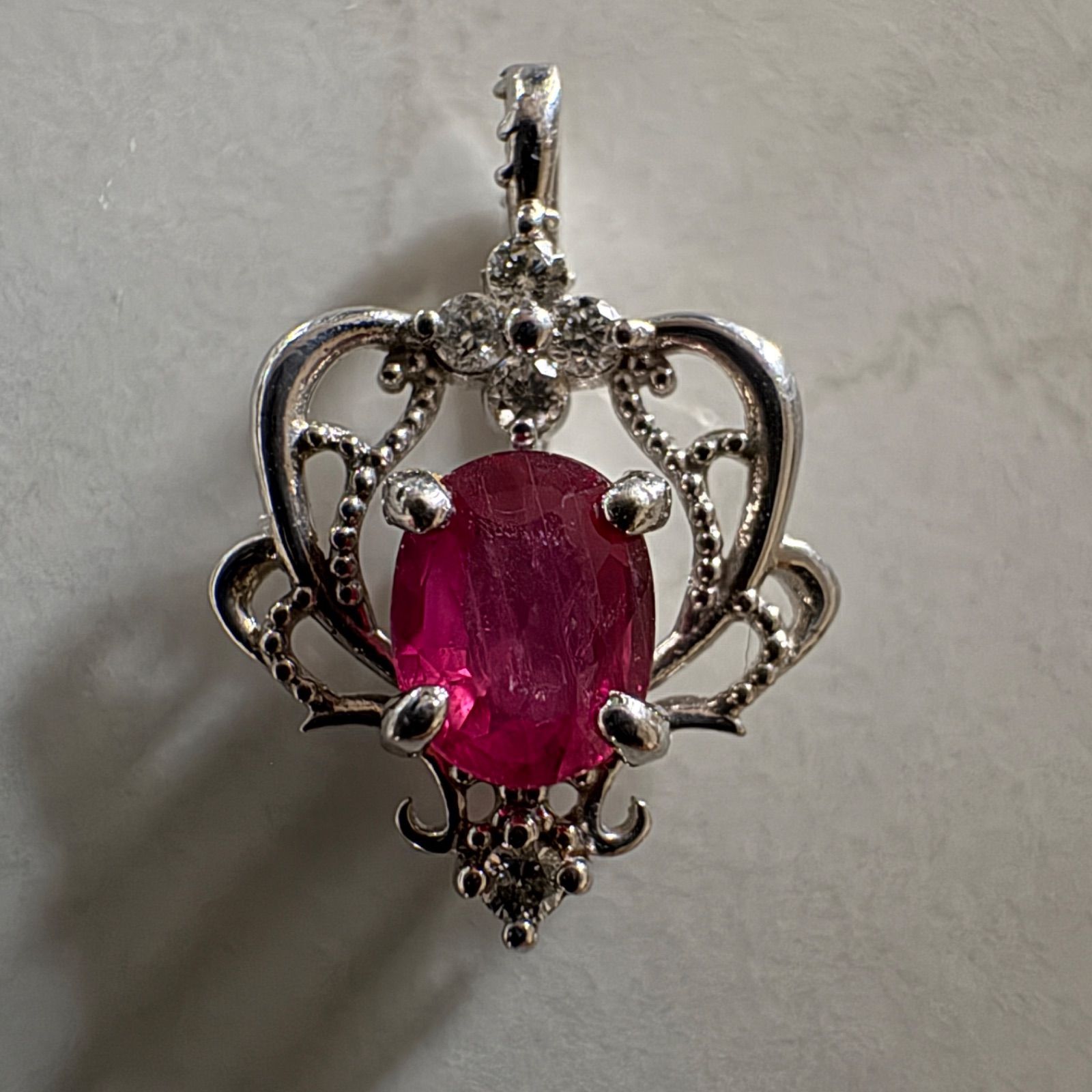 鑑定済 K18WG ルビー 0.33ct ダイヤモンド 0.04ct 約0.70g トップ