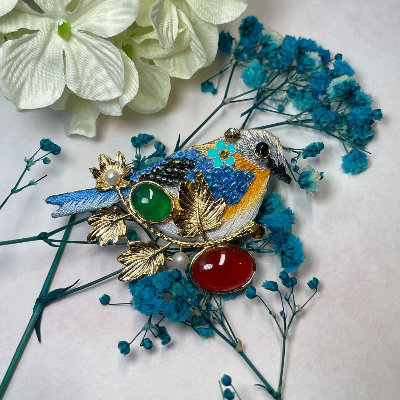 瑪瑙青鳥刺繍ブローチ 【公式通販】