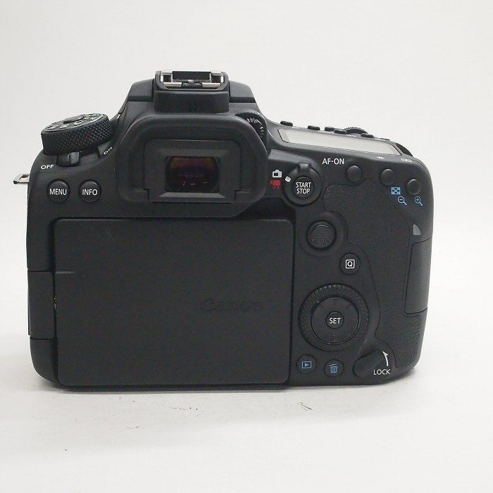 90D