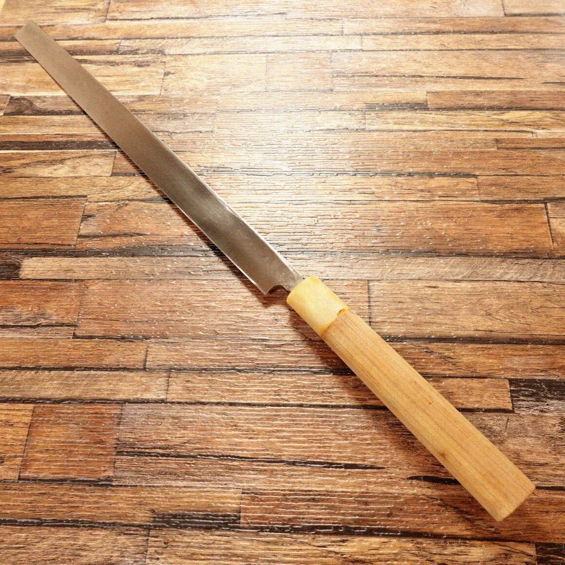 有次 蛸引包丁 研ぎ済 白水牛柄 刺身包丁 蛸引き タコ引き 使用感少 305mm