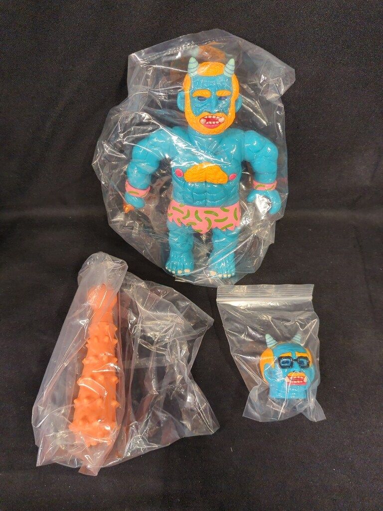 デハラユキノリ　鬼　青鬼 Amazon.co.jp: デハラユキノリ ONI ソフビ 青鬼 当選品 : おもちゃ