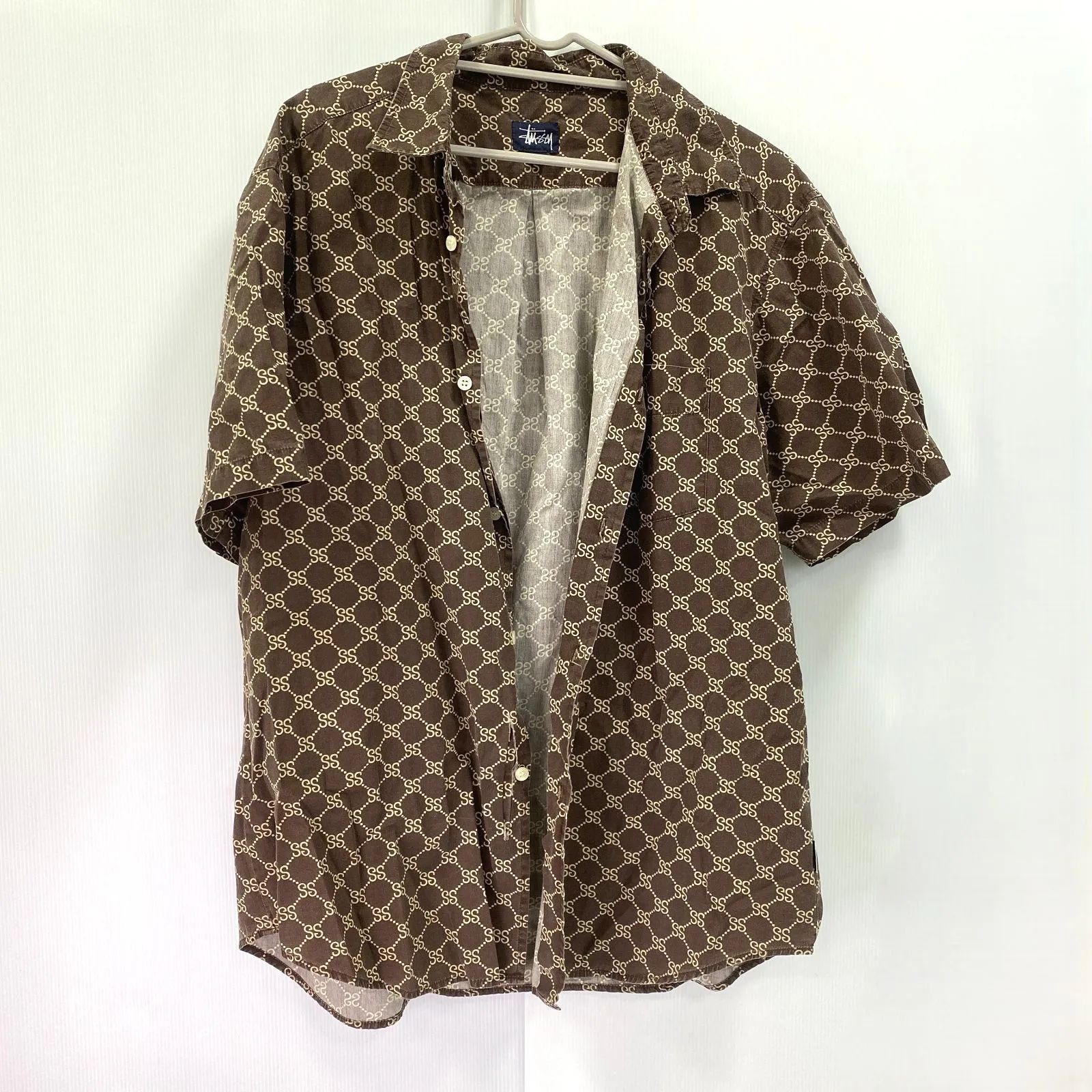品 STUSSY 半袖シャツ メンズ ブラウン XLサイズ SSリンク モノグラム ステューシー 茶色 GM