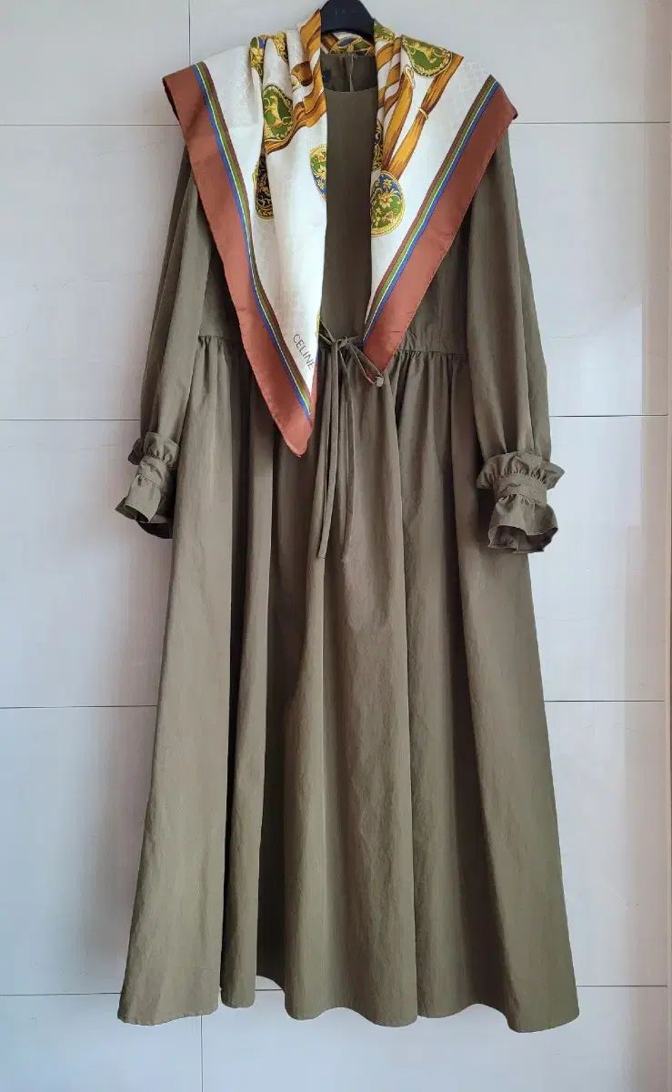 サースデーアイランド RENEEVON