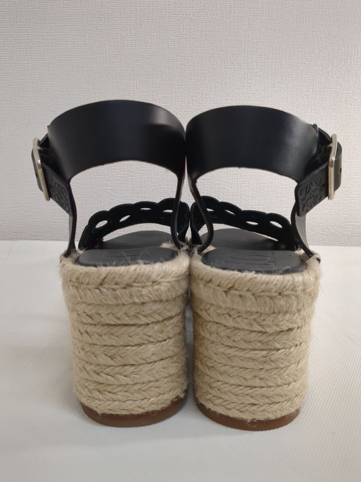 LOEWE ロエベ パンチングレザー エスパドリーユ 厚底サンダル - メルカリ 
