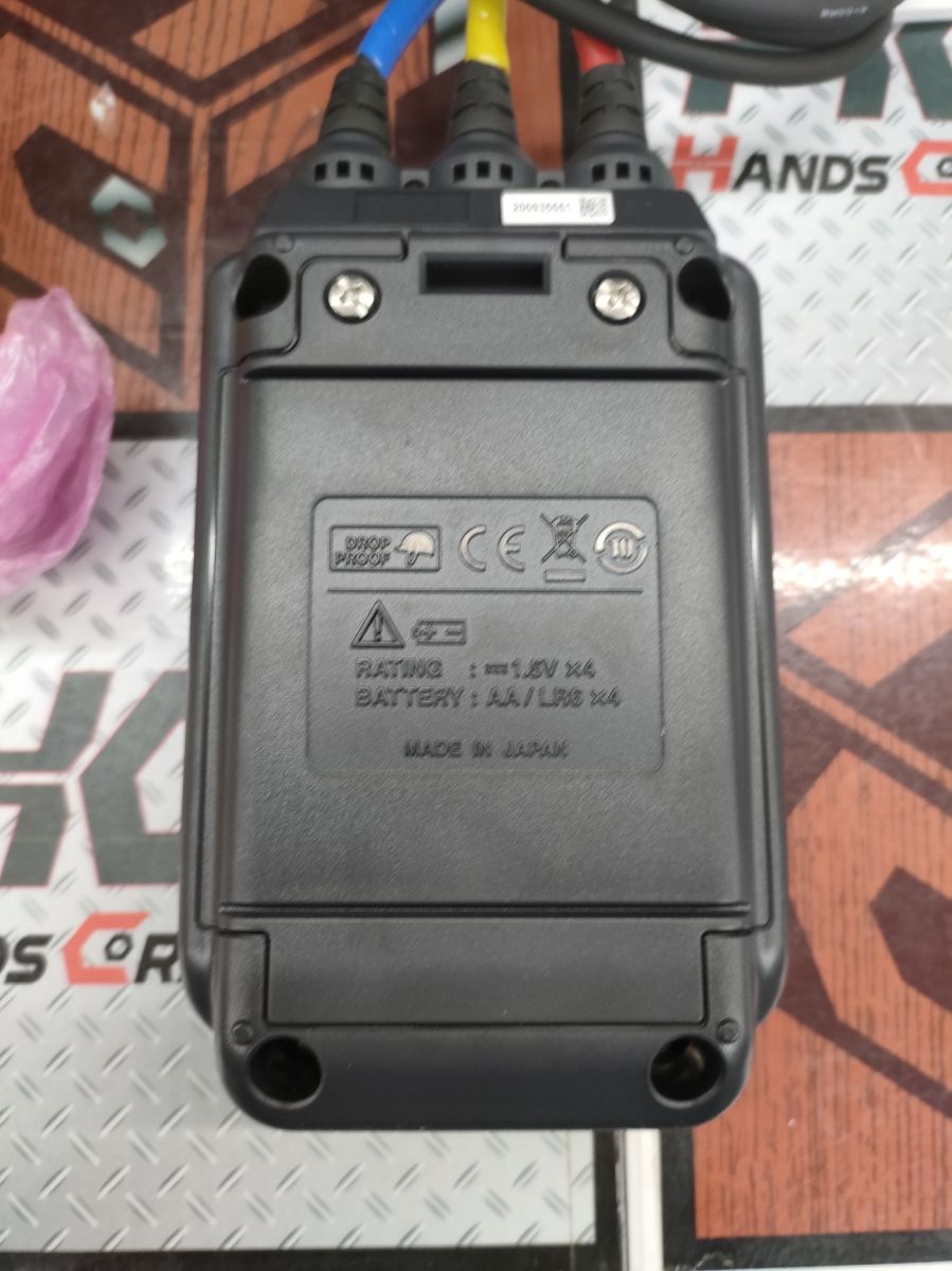 電圧計付検相器