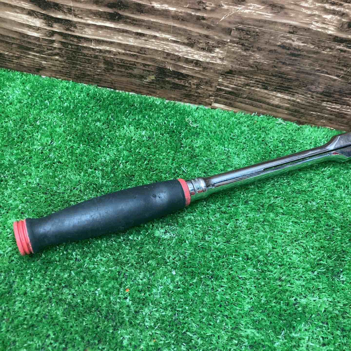 3 8ラウンドスイベルラチェットハンドルFH747