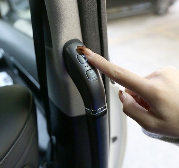 電動中扉スイッチ