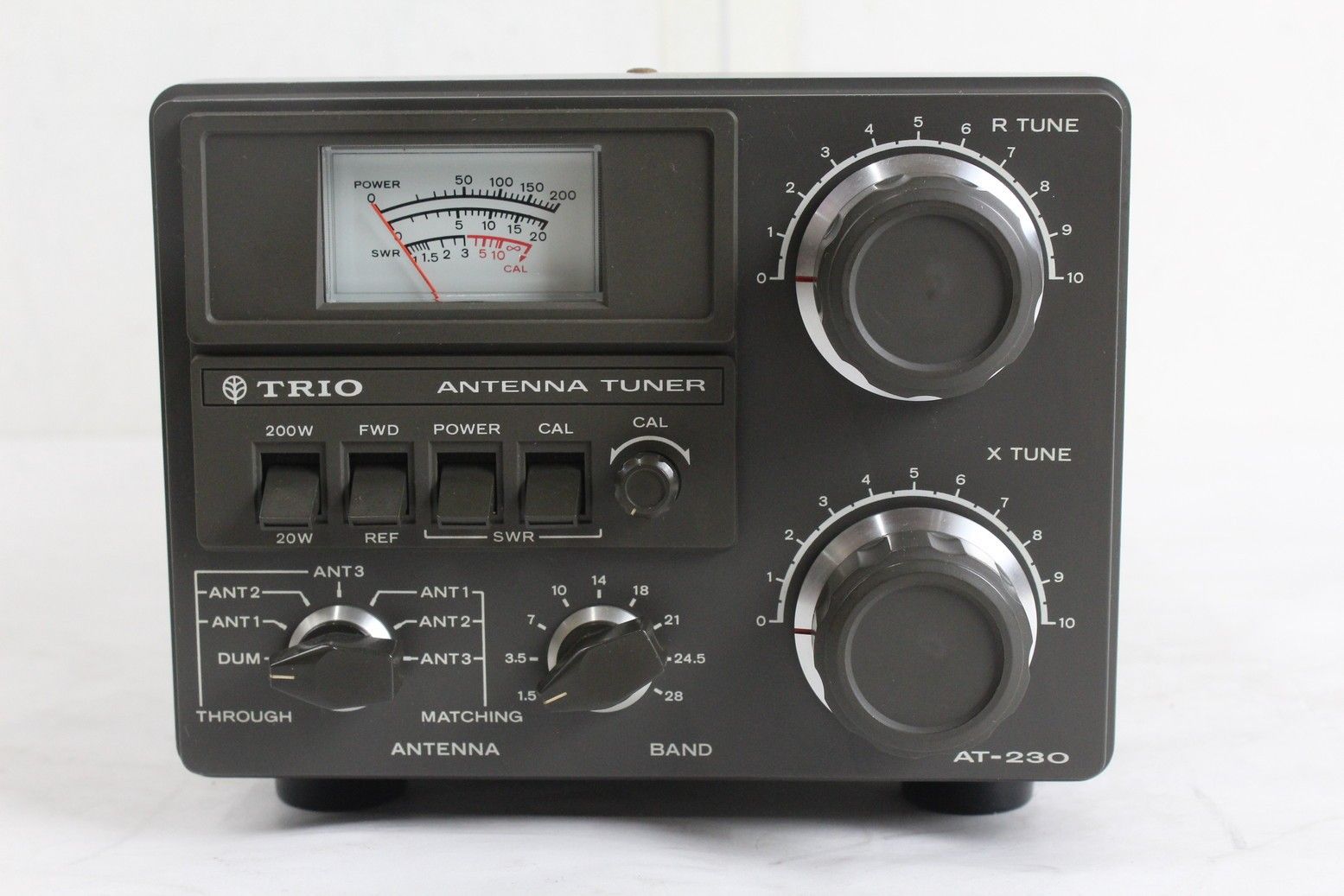 TRIO　トリオ　AT-230　アンテナチューナー TRIO /トリオ AT-230 アンテナチューナー ジャンク
