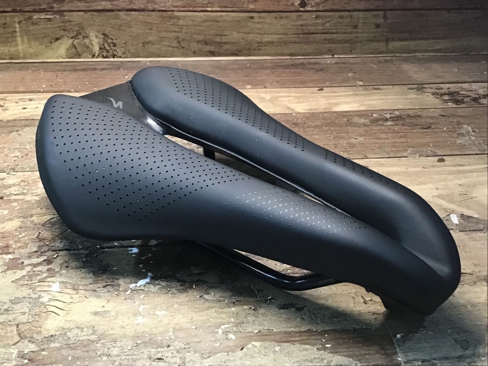 ID508 スペシャライズド SPECIALIZED シテロ SITERO PLUS サドル 黒 155mm Hollow CRMO レール