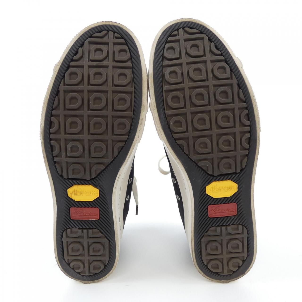 ヴィズヴィム VISVIM