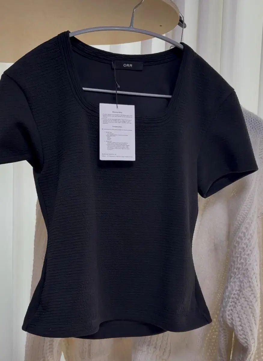 ORR エンボス スクエアネック Tシャツ ブラック m