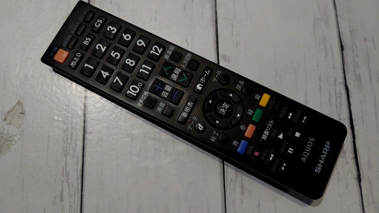 フルハイビジョン LC-40LX3