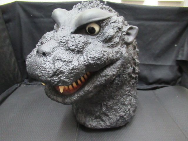 中古品 初代ゴジラ ファイナルボックス GODZILLA FINAL BOX ゴジラヘッド 特典フィギュア 東宝 - メルカリ