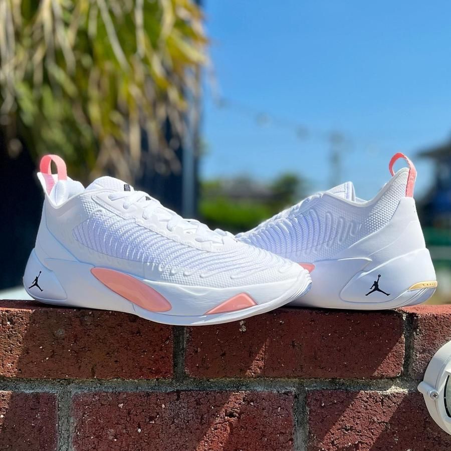 JORDAN LUKA 1 'DAD DOG' ナイキ ジョーダン ルカ 1 ドンチッチ 【MEN'S】 white/black-bleached  coral-sesame DN1771-106