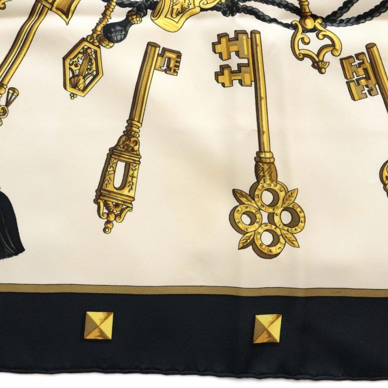 フェンディ FENDI ラッピー バンダナ スカーフ リバーシブル FENDI