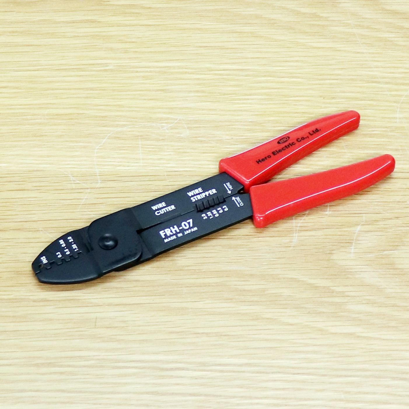 新潟発 ヒーロー電機 圧着工具 FRH-07 日立オートパーツ Snap-on 電工 