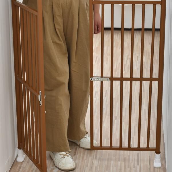 玄関 ペットゲート脱走防止