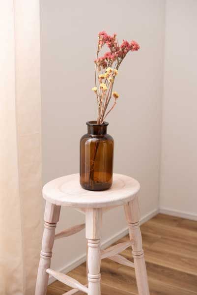 ミンディ のオーバルハイスツール