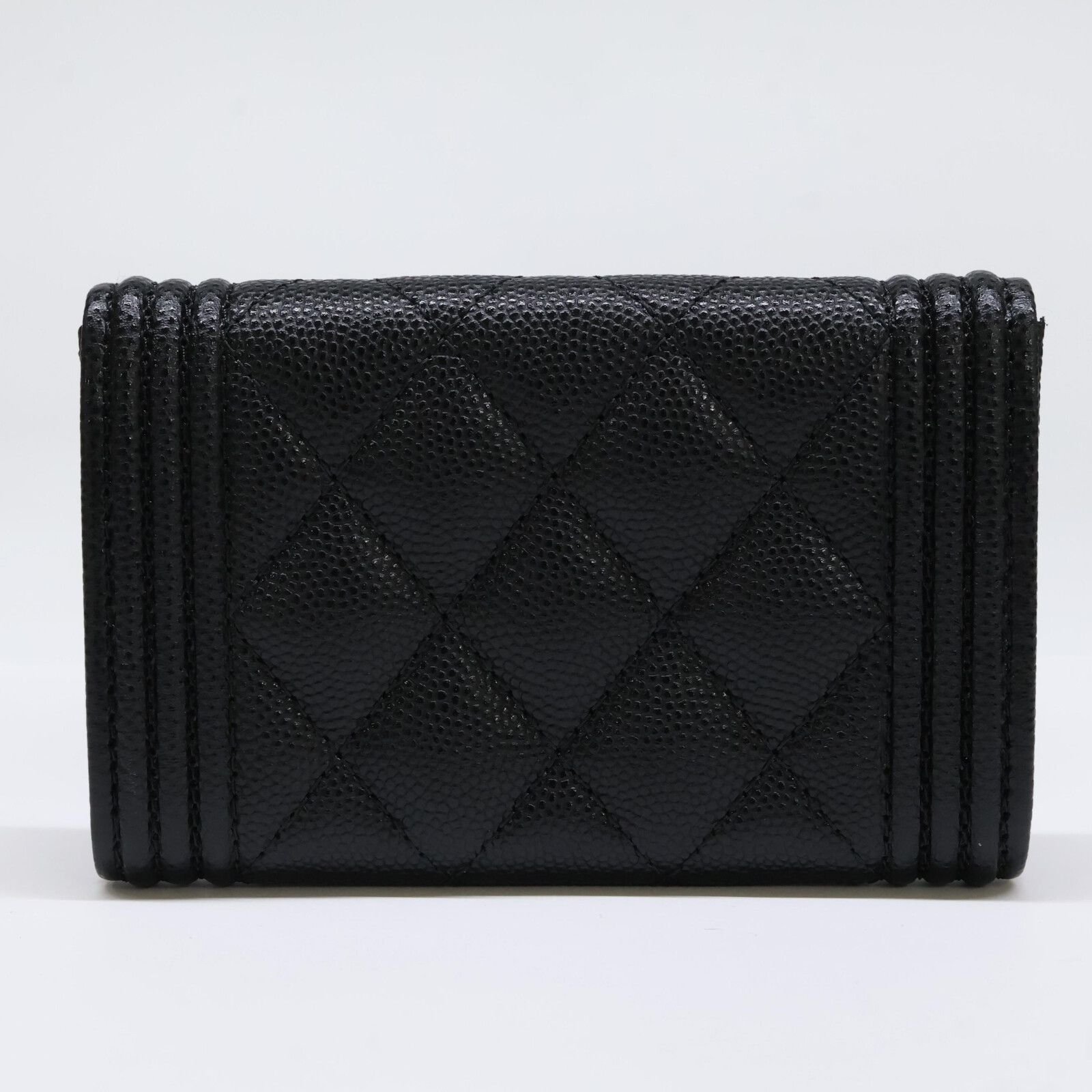 CHANEL シャネル