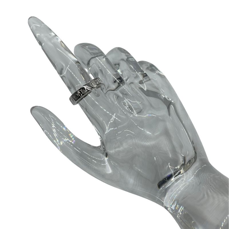 マチルダキャロンアスティエドゥビラツド 白い陶器のデザート椀