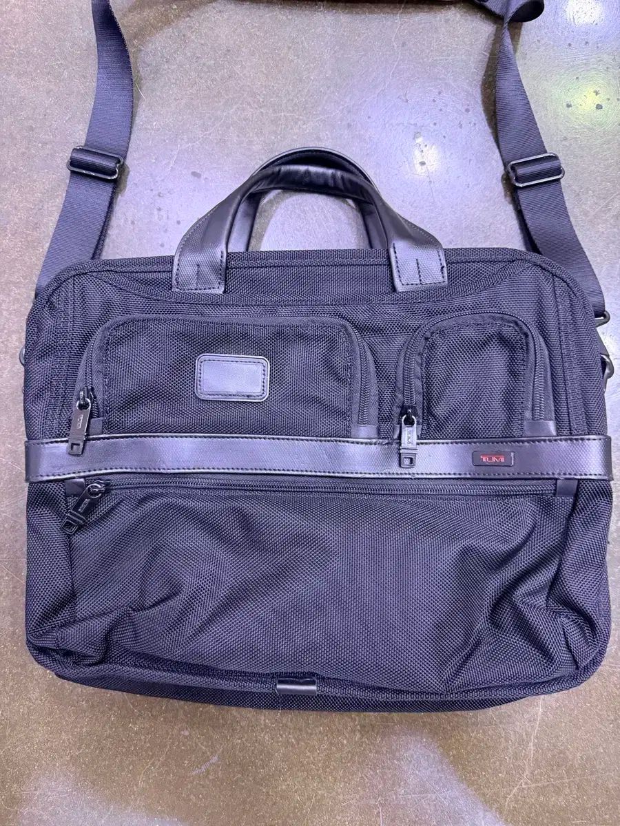 トゥミ ブリーフケース 拡張型 書類バッグ クロスバック