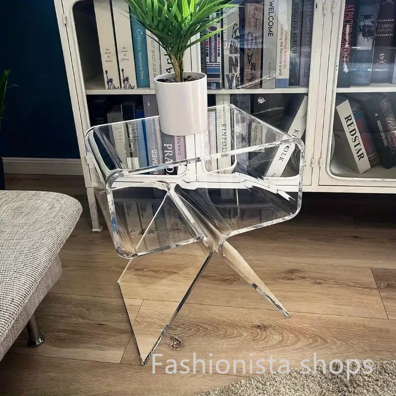 ①Kartell カルテル スモールゴーストバスター クリスタル コンソール