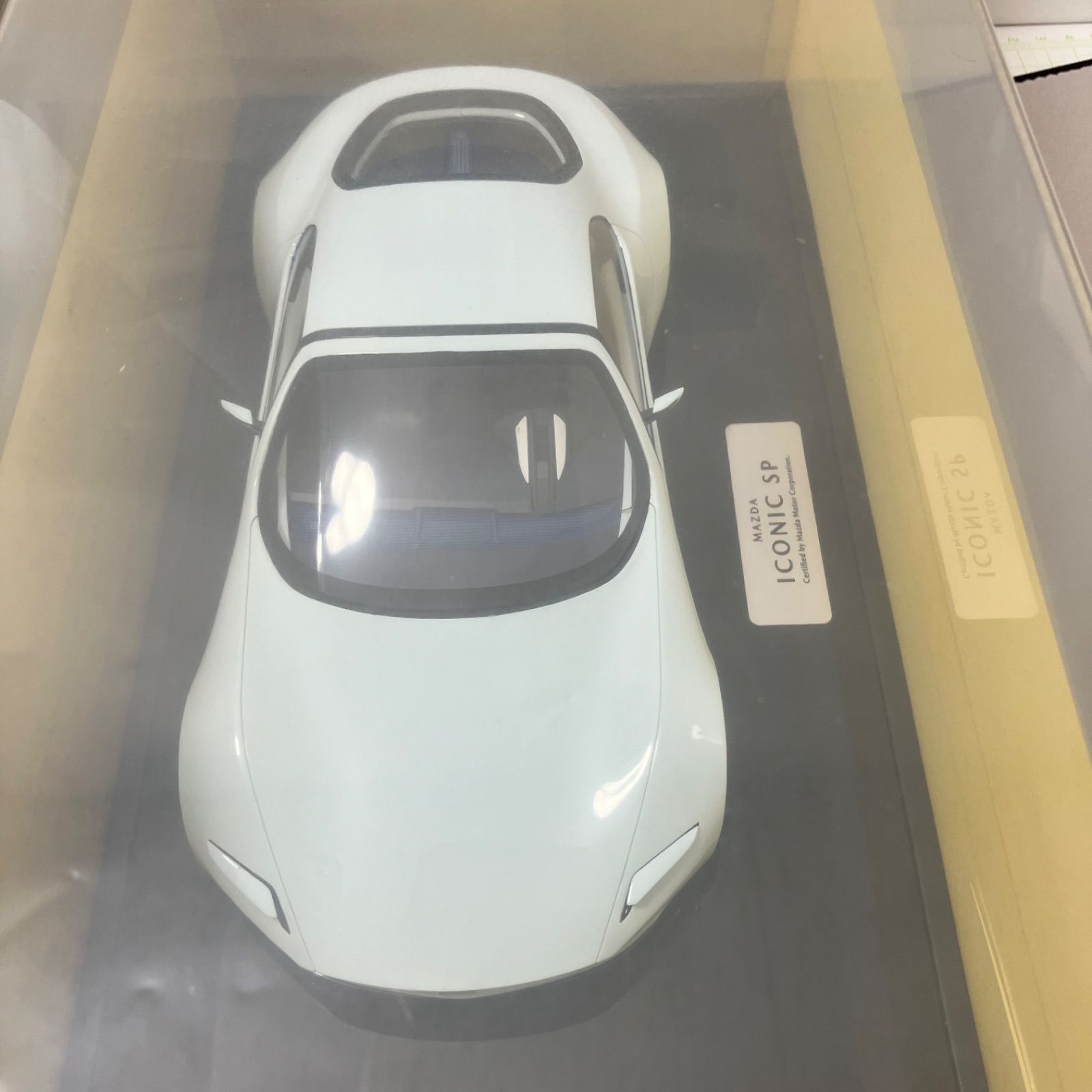 マツダ iconic spホワイトミニカー 未開封 瀬戸店】1/18 MAZDA ICONIC