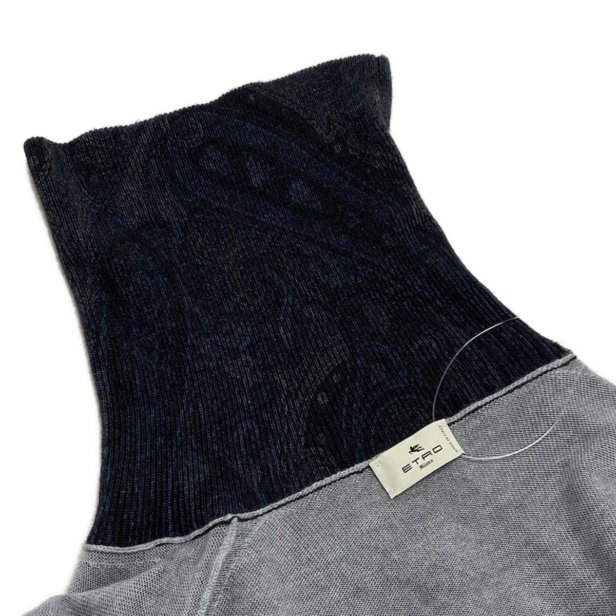 - 黒×ブルー×マルチ