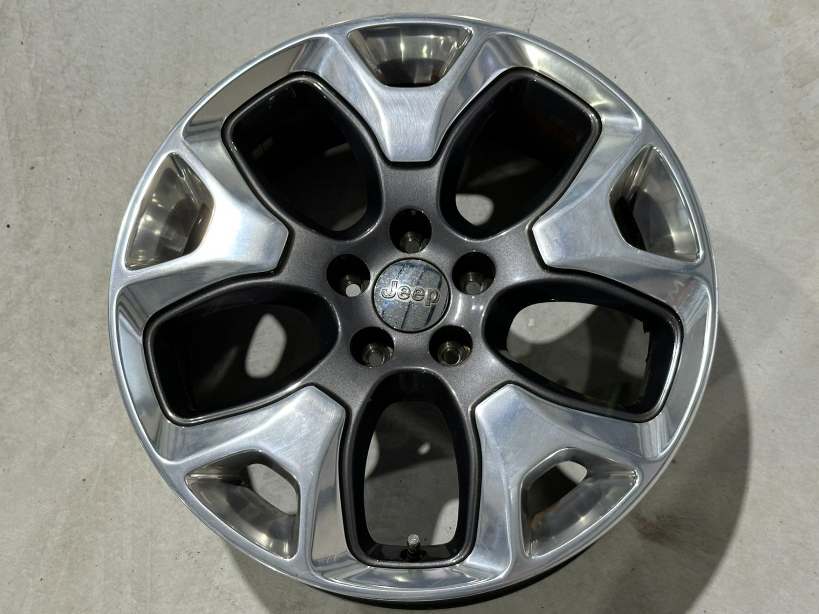 Jeep ジープ コンパス M6 純正 18インチ 7J+40 PCD110.0 5H ハブ径71.5