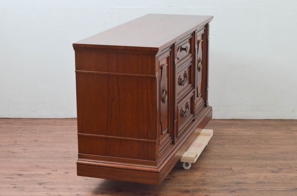 展示品 ドレクセルヘリテイジ「フランチェスカ」7段サイドチェスト クリデンザ 展示品 ドレクセルヘリテイジ「フランチェスカ」7段サイドチェスト